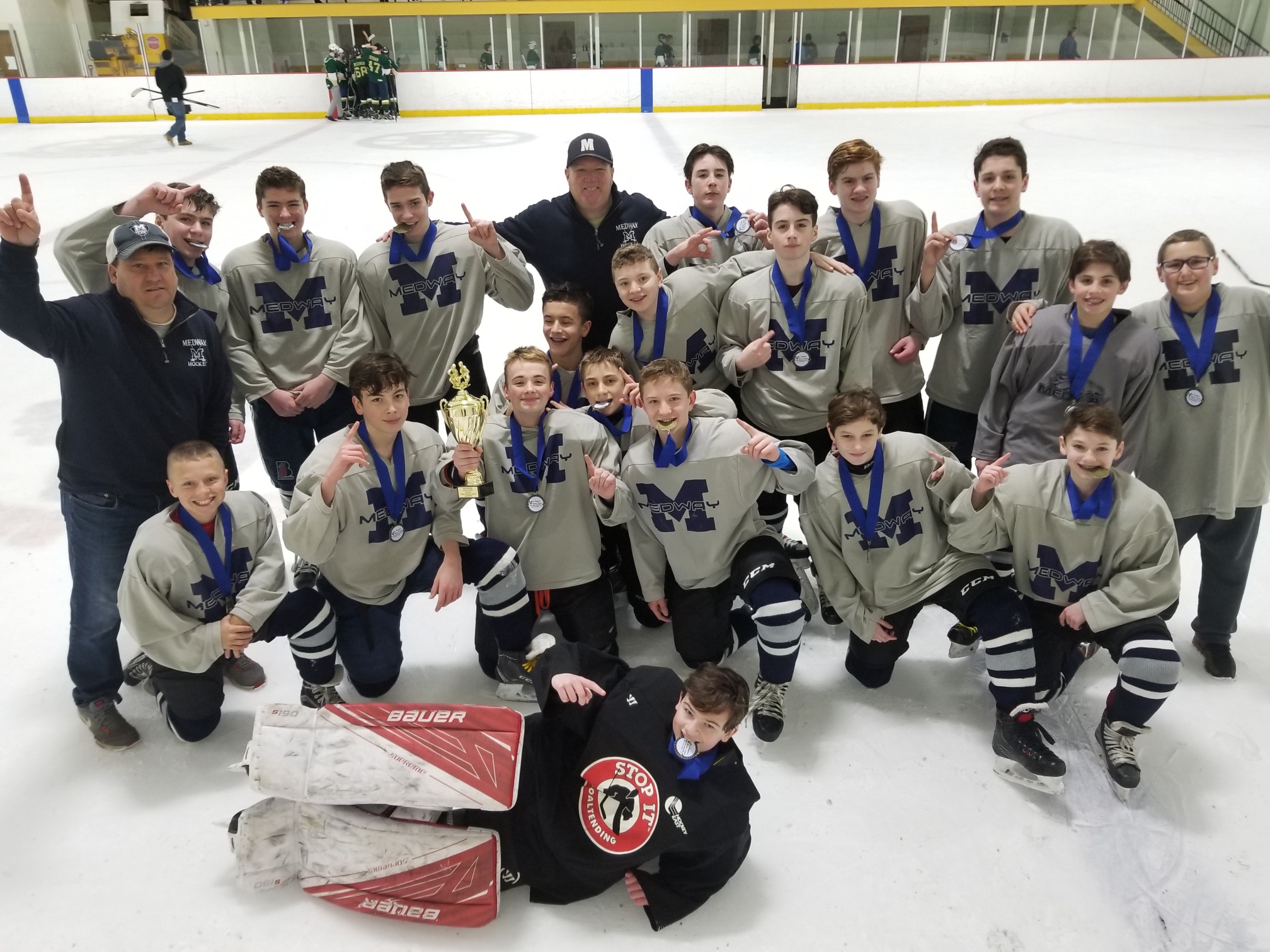 Medway Middle School 2018-19 Hockey Champs