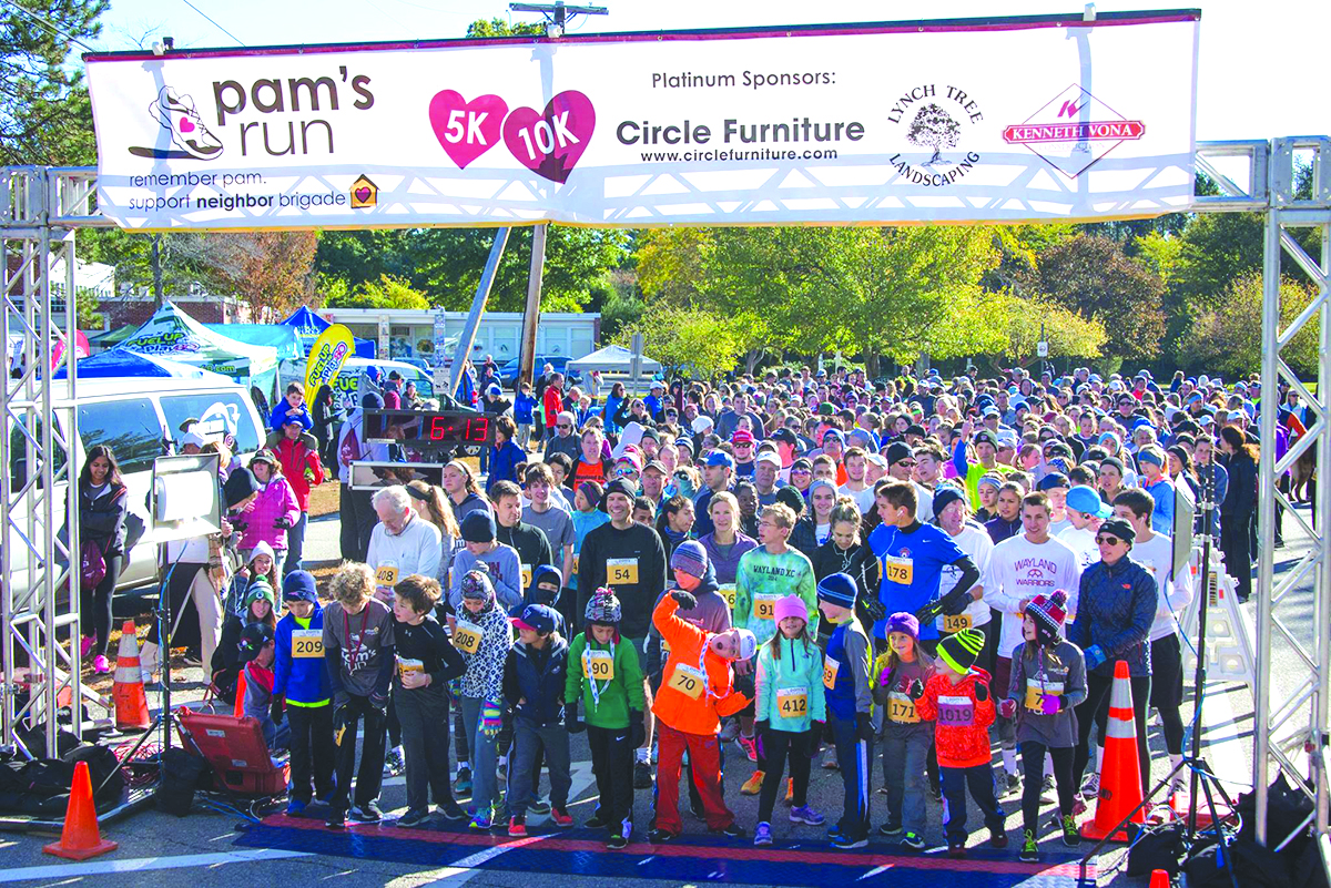 Runners lined up at starting line at the 2015 Pam’s Run. (Photo/submitted)