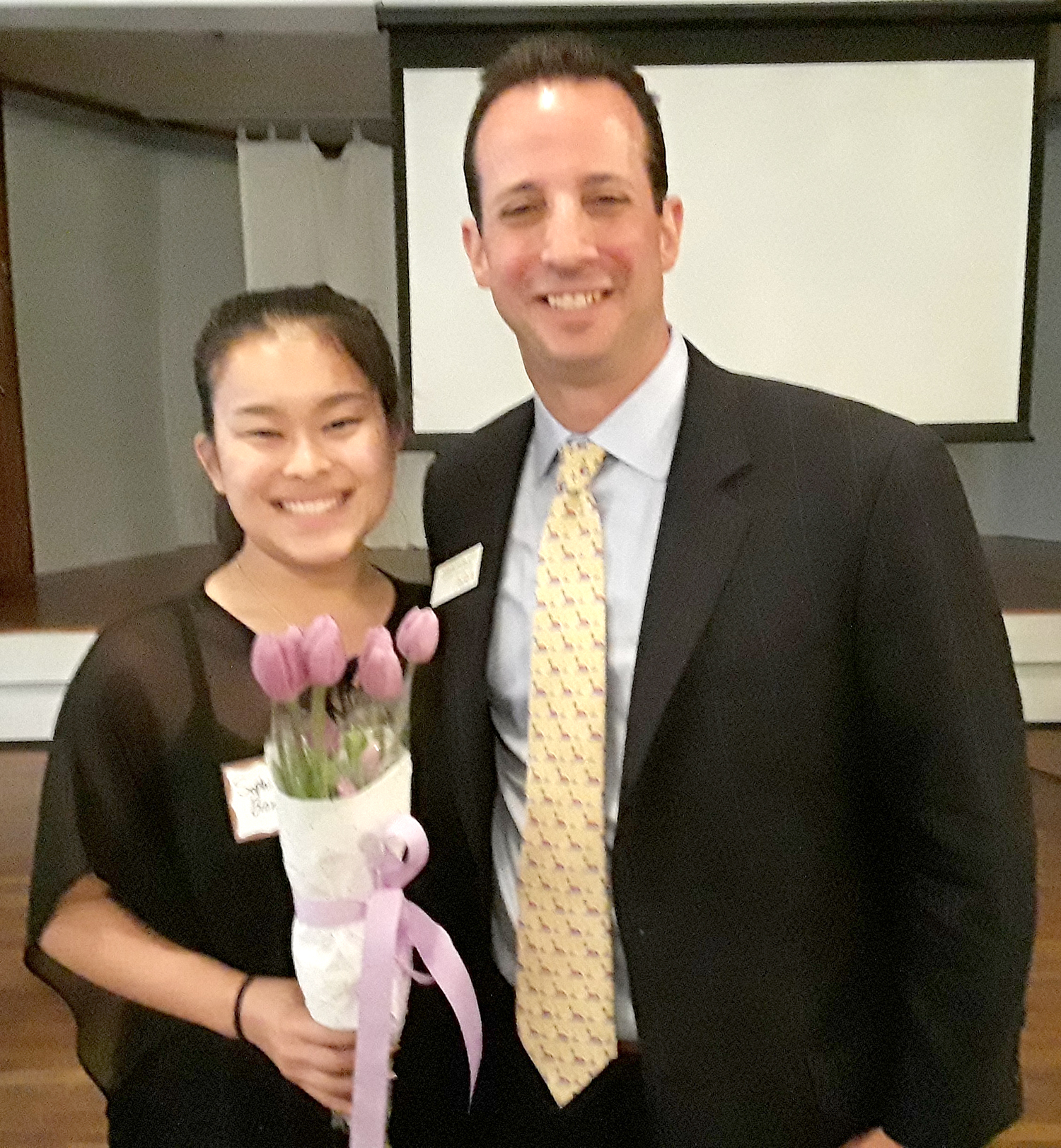 ABA President Adam Sachs thanks graduating senior Sophie Bronstein at the ABA Membership Gala in June. (Photo/Cynthia Whitty)